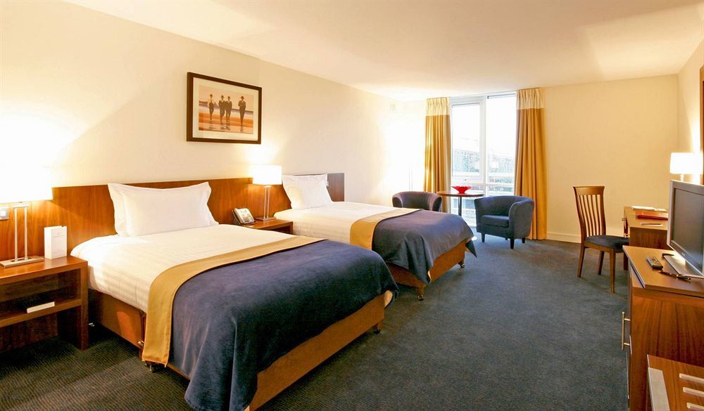 Dunboyne Castle Hotel & Spa Exterior photo